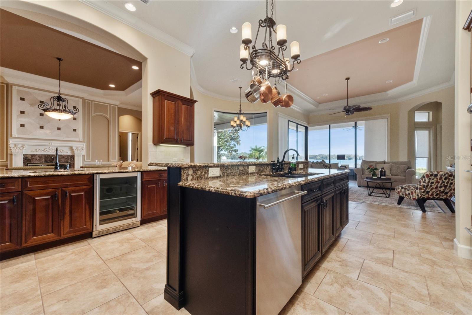 14616 Avenue Of The Rushes