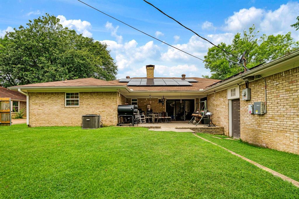 820 NE 32nd