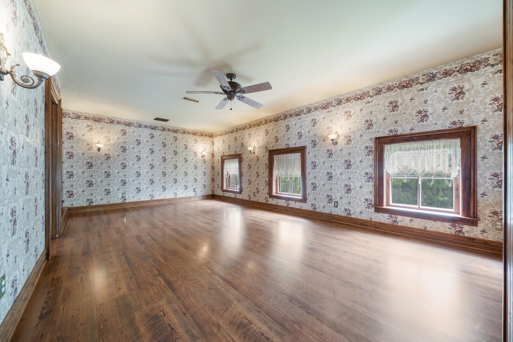 4760 State Rd 91