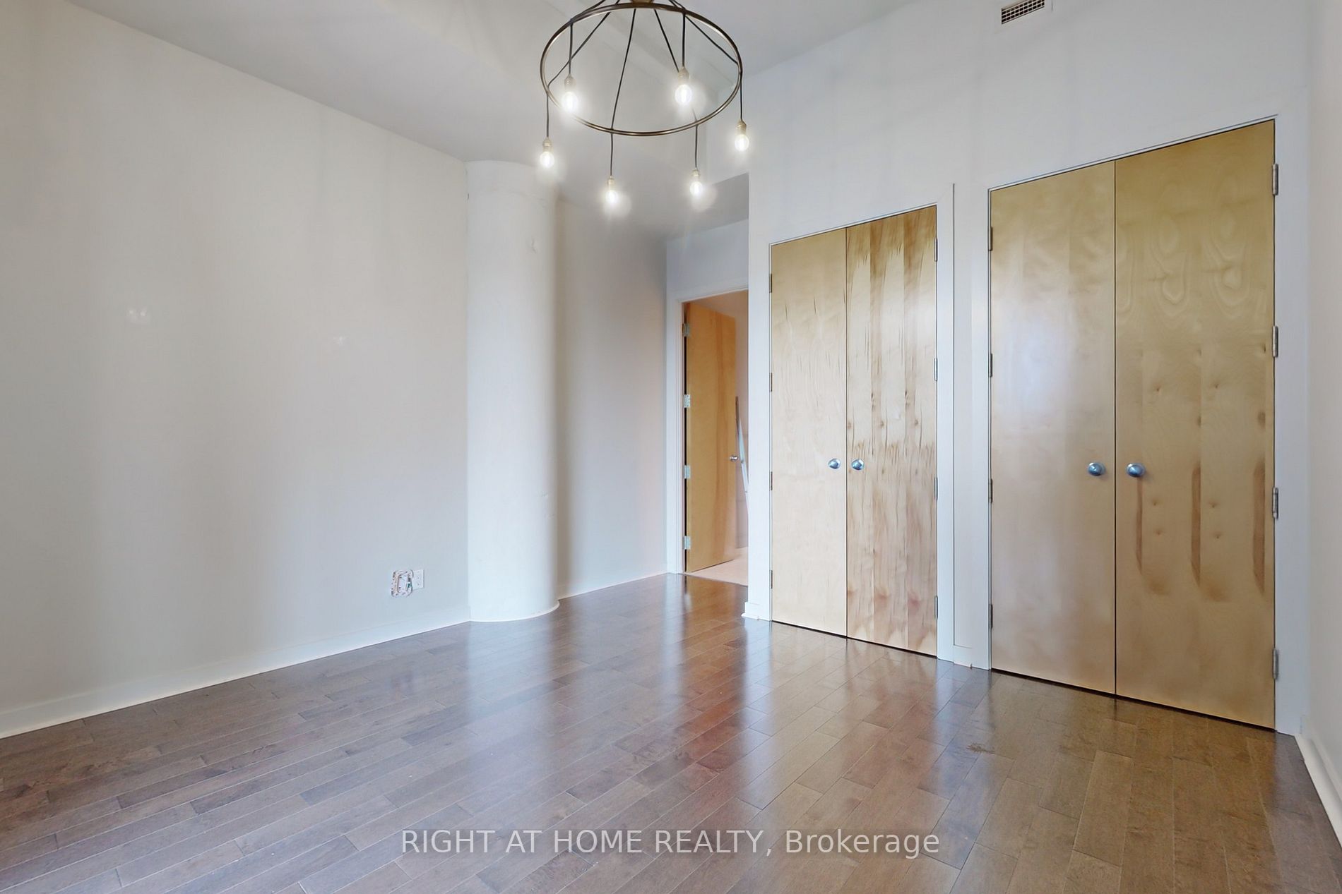 155 Dalhousie St 948