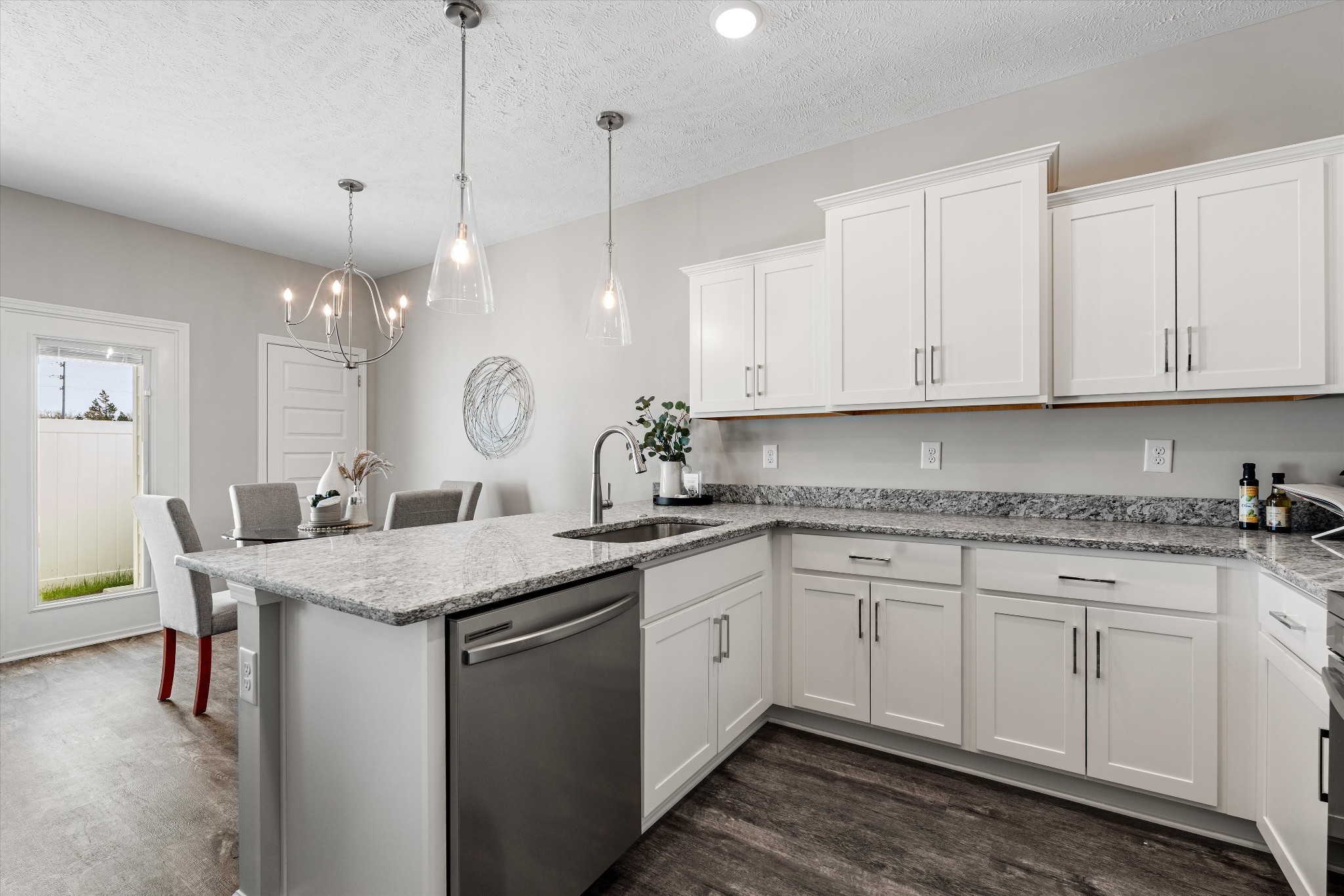 4329 Calusa Dr — sold