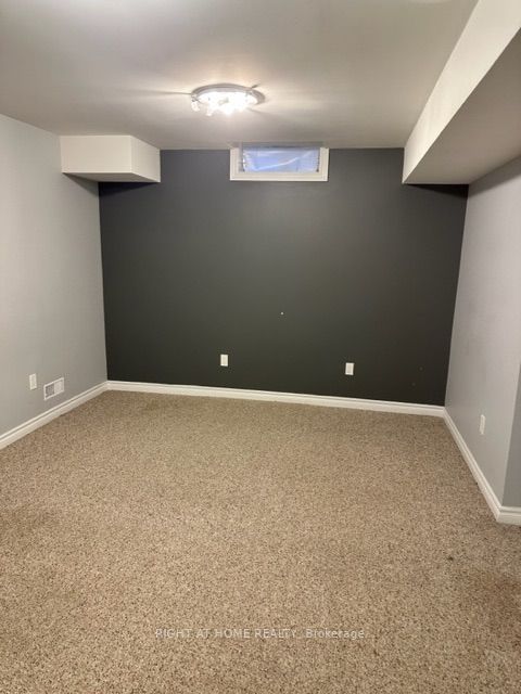 4 Bradford St