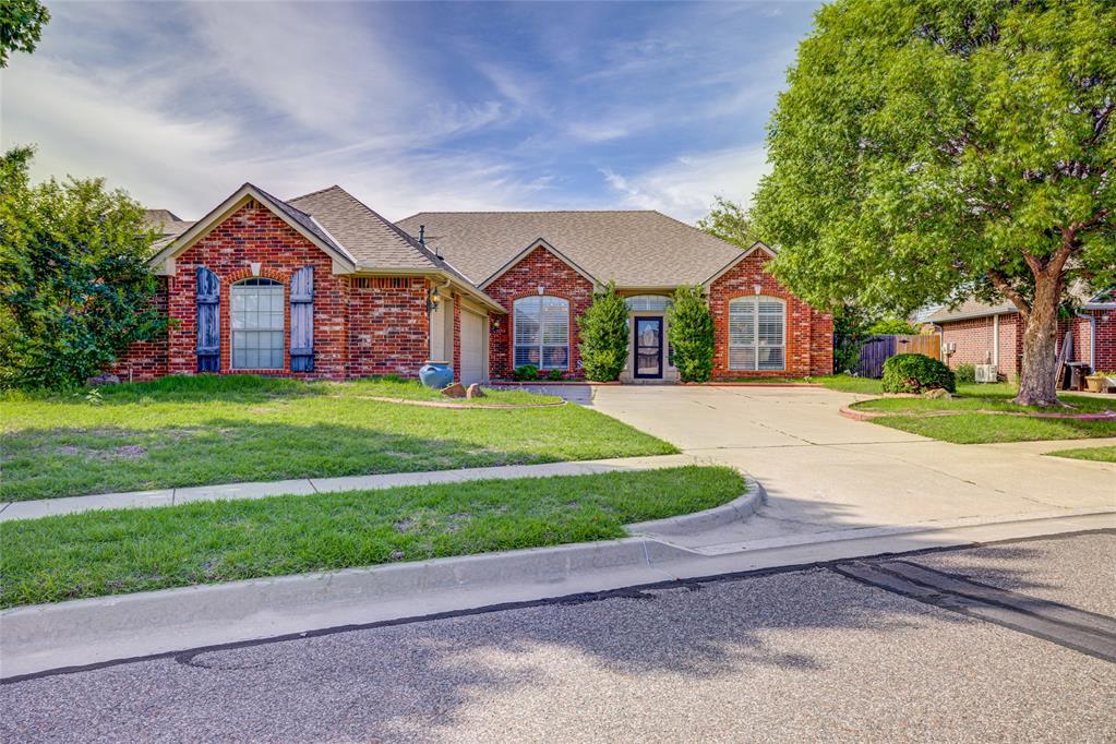This listing features a stunning home in Cascade Estates.  Situated in a peaceful cul-de-sac with a lovely greenbelt running behind the home.  This split-plan home has so much to offer with a true primary suite and two additional bedrooms on the opposite side of the home.  Enjoy entertaining in the open kitchen and living room.  The spacious dining room has plenty of room for your guests.  The home offers an upstairs that can be used as a game room or additional bedroom.  The neighborhood pool is a bonus.  In addition, the upstairs a/c unit has been replaced with a new system. Showings are by appointment only due to the sophisticated security system.  Don't miss out!!!! Schedule your showing now!!!!!!