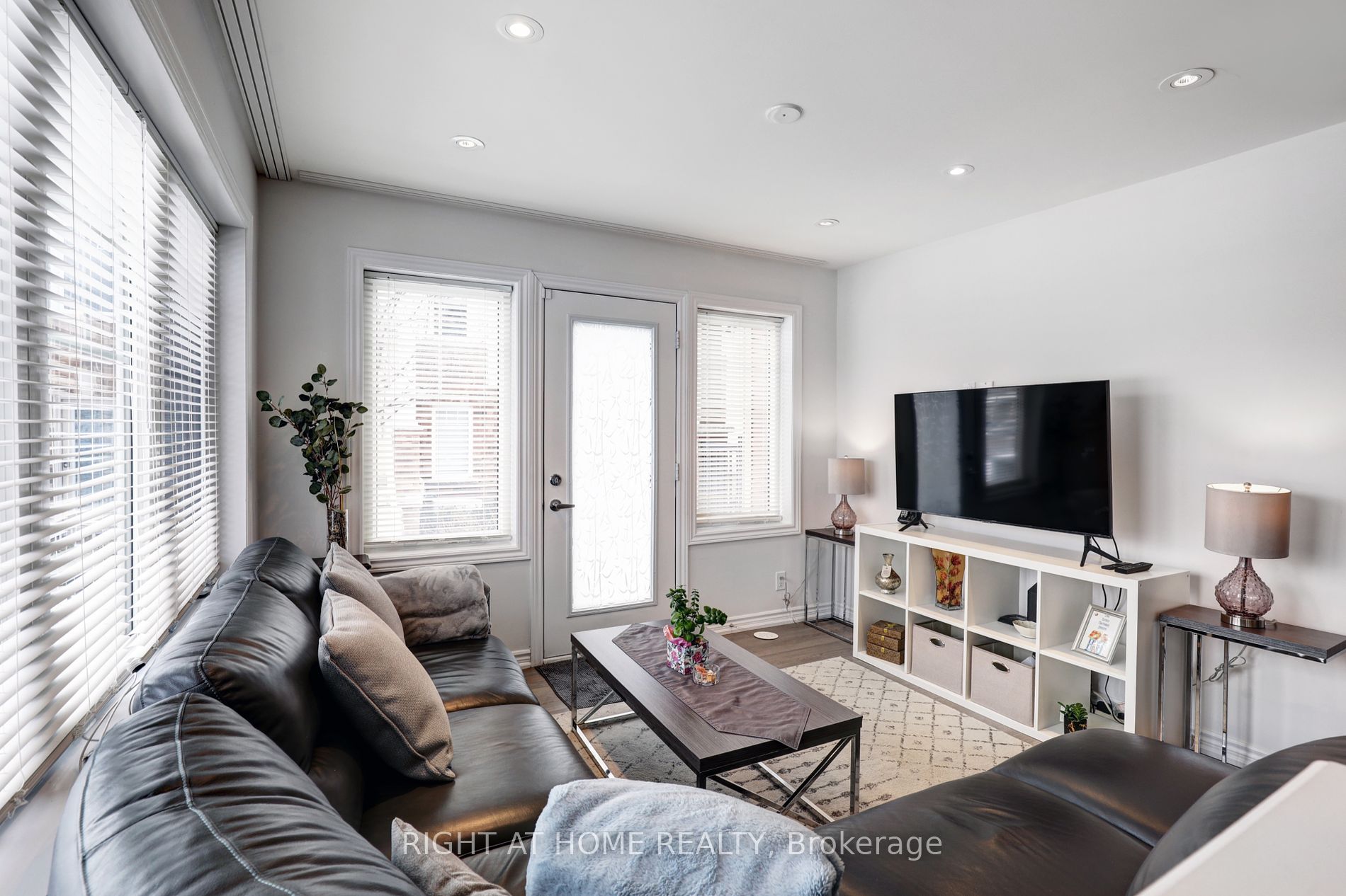 2500 Hill Rise Crt 91