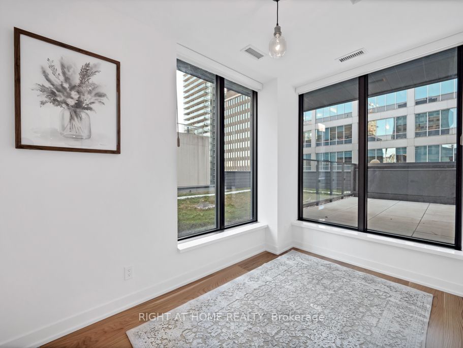 22 Lombard St 502