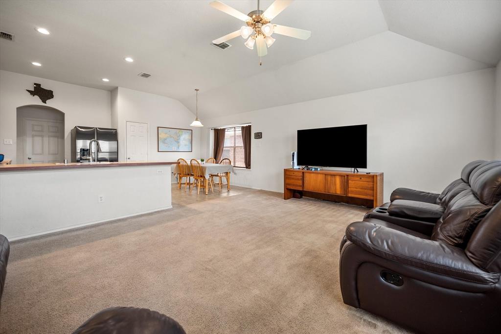 504 Mystic River Trail