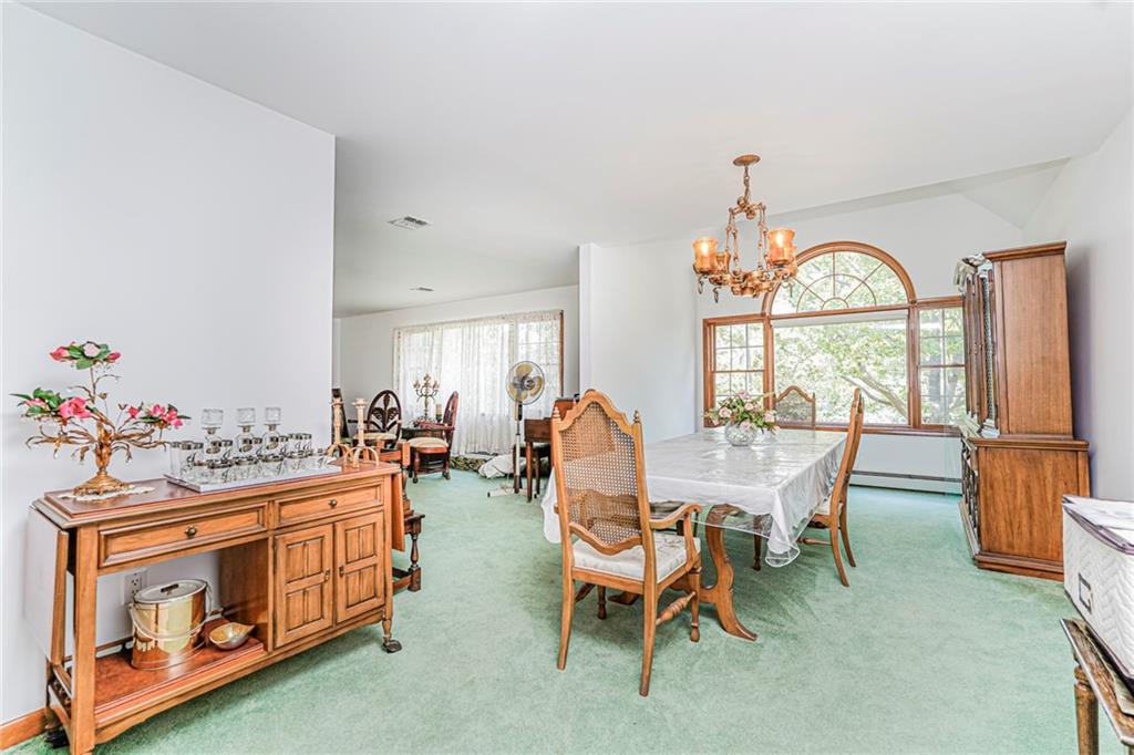 74 Longfellow Avenue