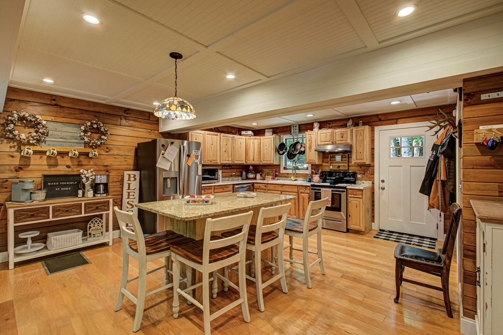 2240 Smith Mountain Rd