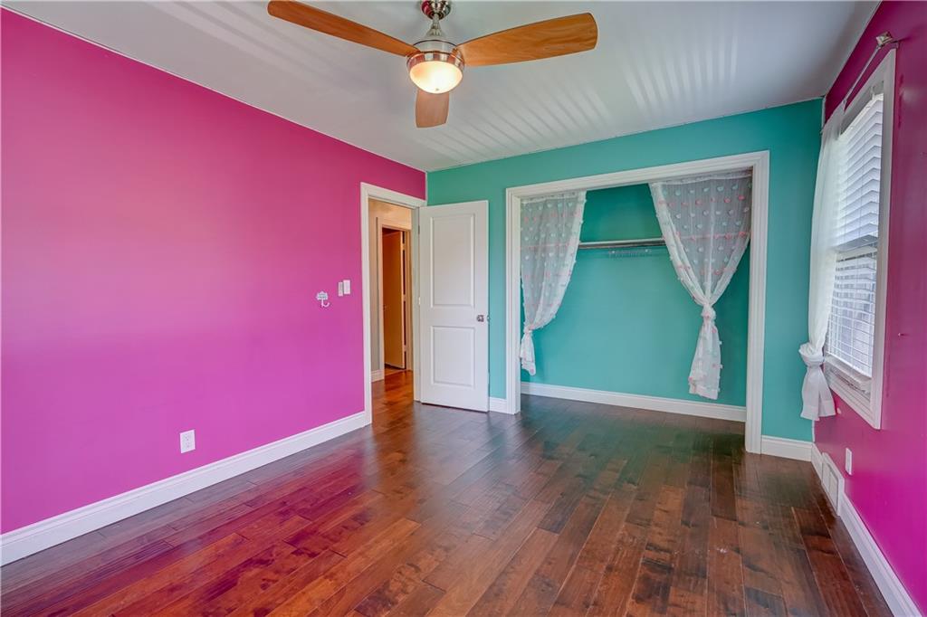 6830 NW Prairie View Road