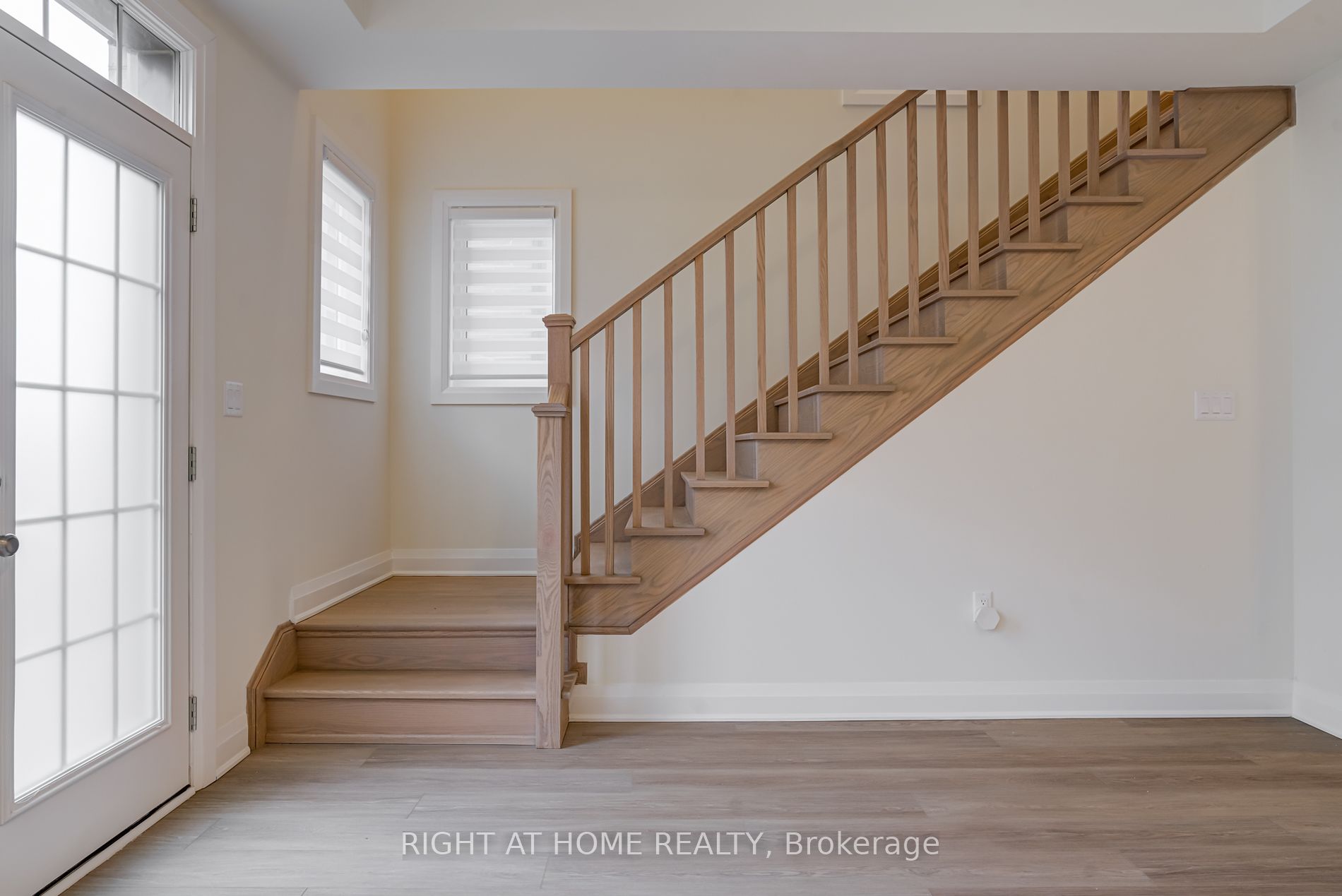 3242 Chimney Swift Cres