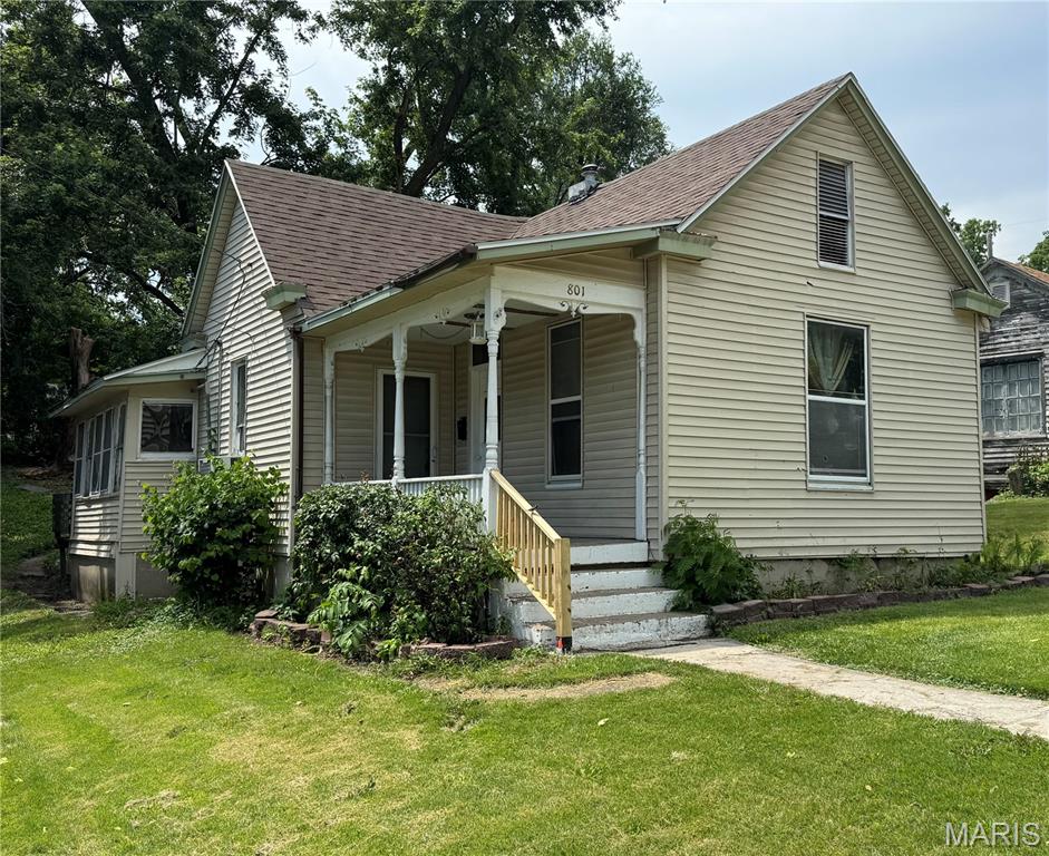 801 Grand Avenue