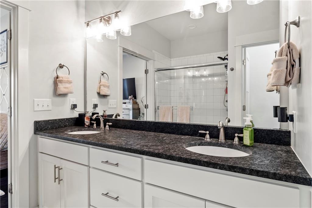 21361 W 117th Terrace 21c