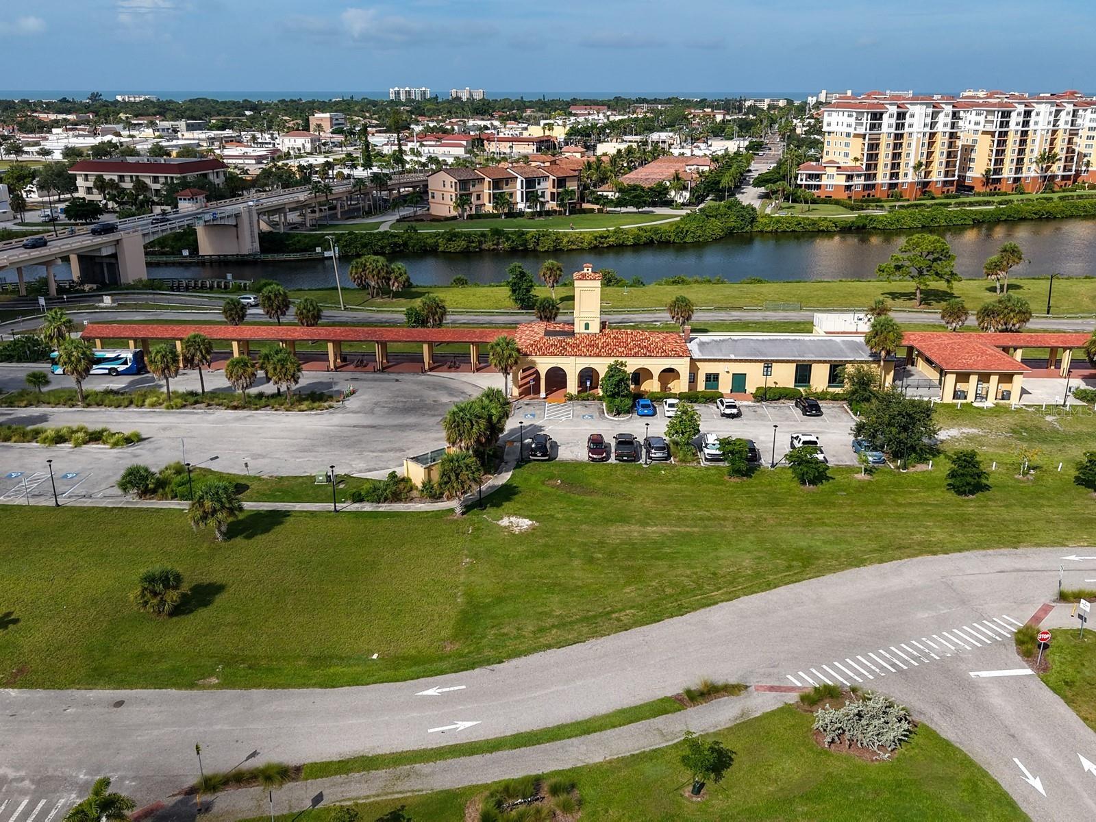 501 Tamiami Trail N 201