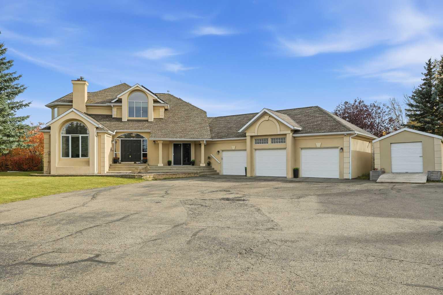 28 Bearspaw Acres