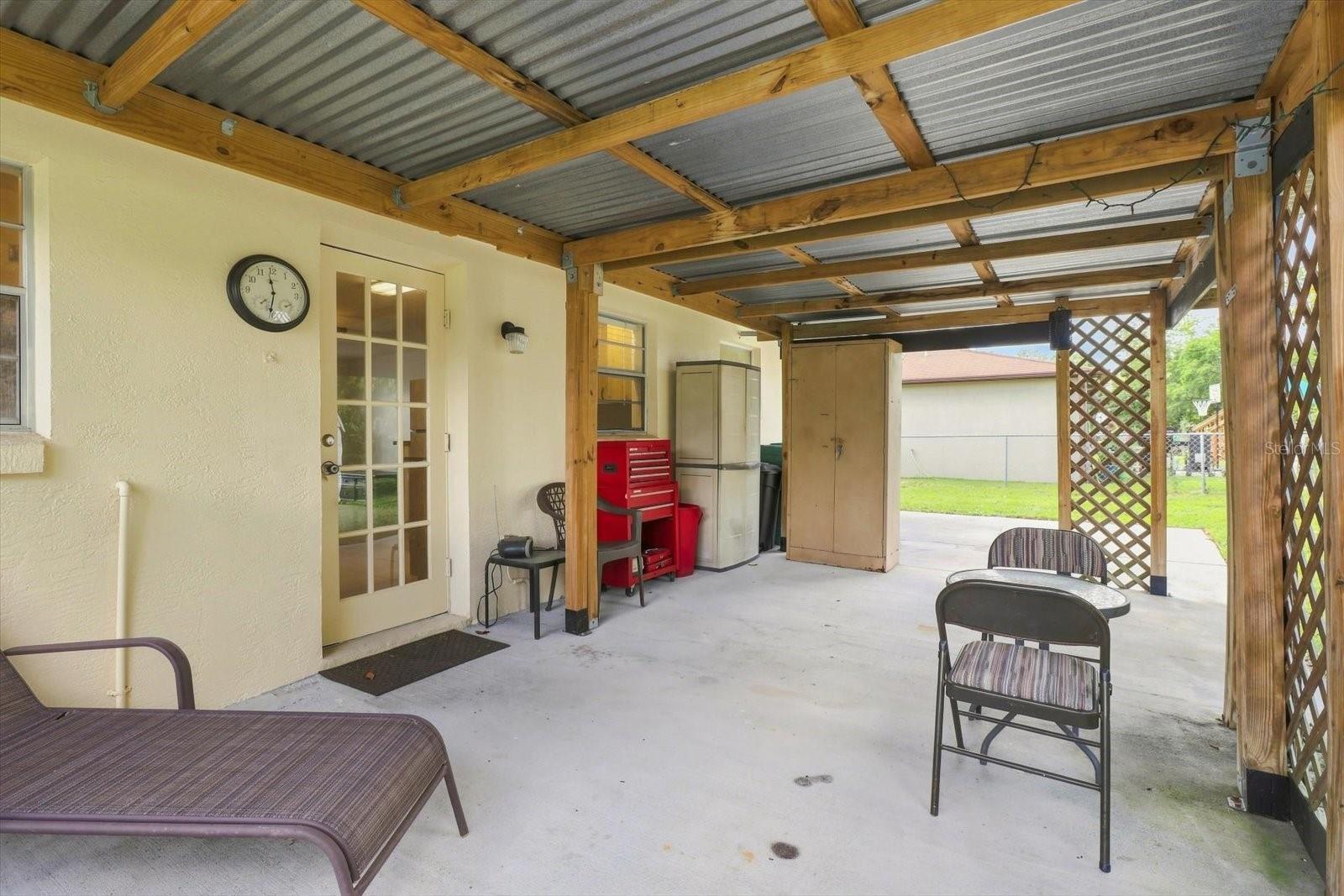 3850 S Flamingo Terrace