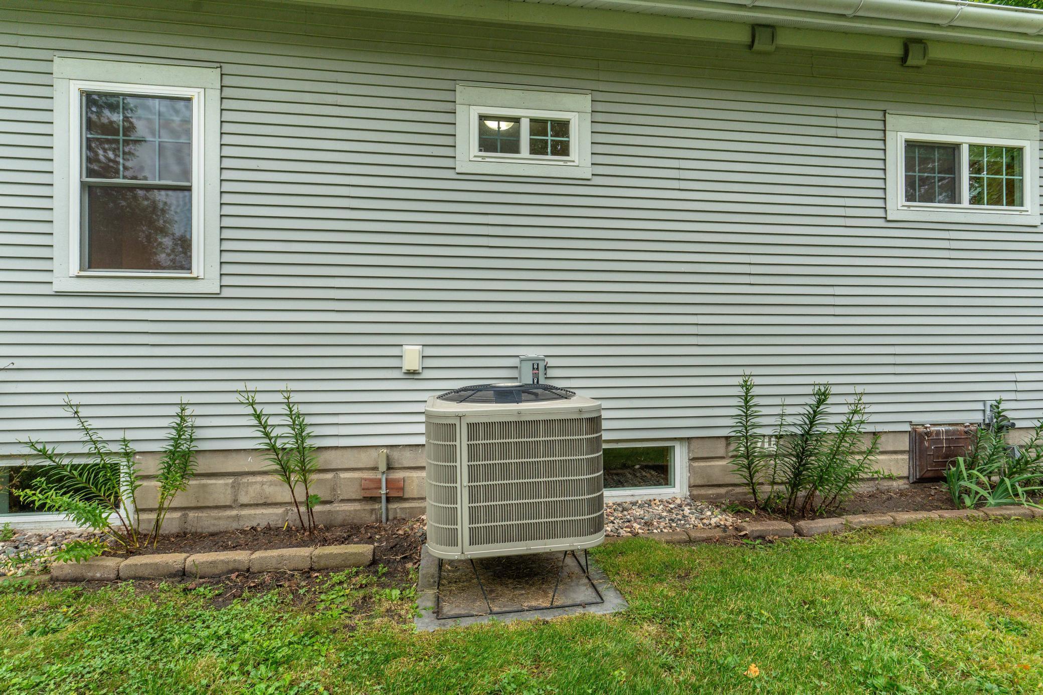 1578 N Lake Miltona Drive NE