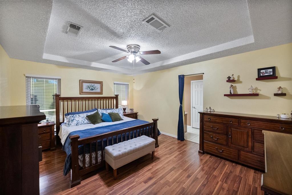 1504 Arrowhead Drive