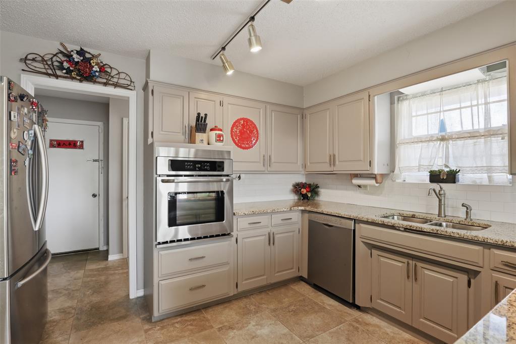 3628 NW 71st Street