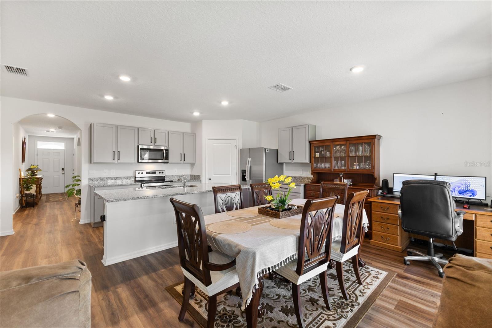 2236 Grand Flora Trail