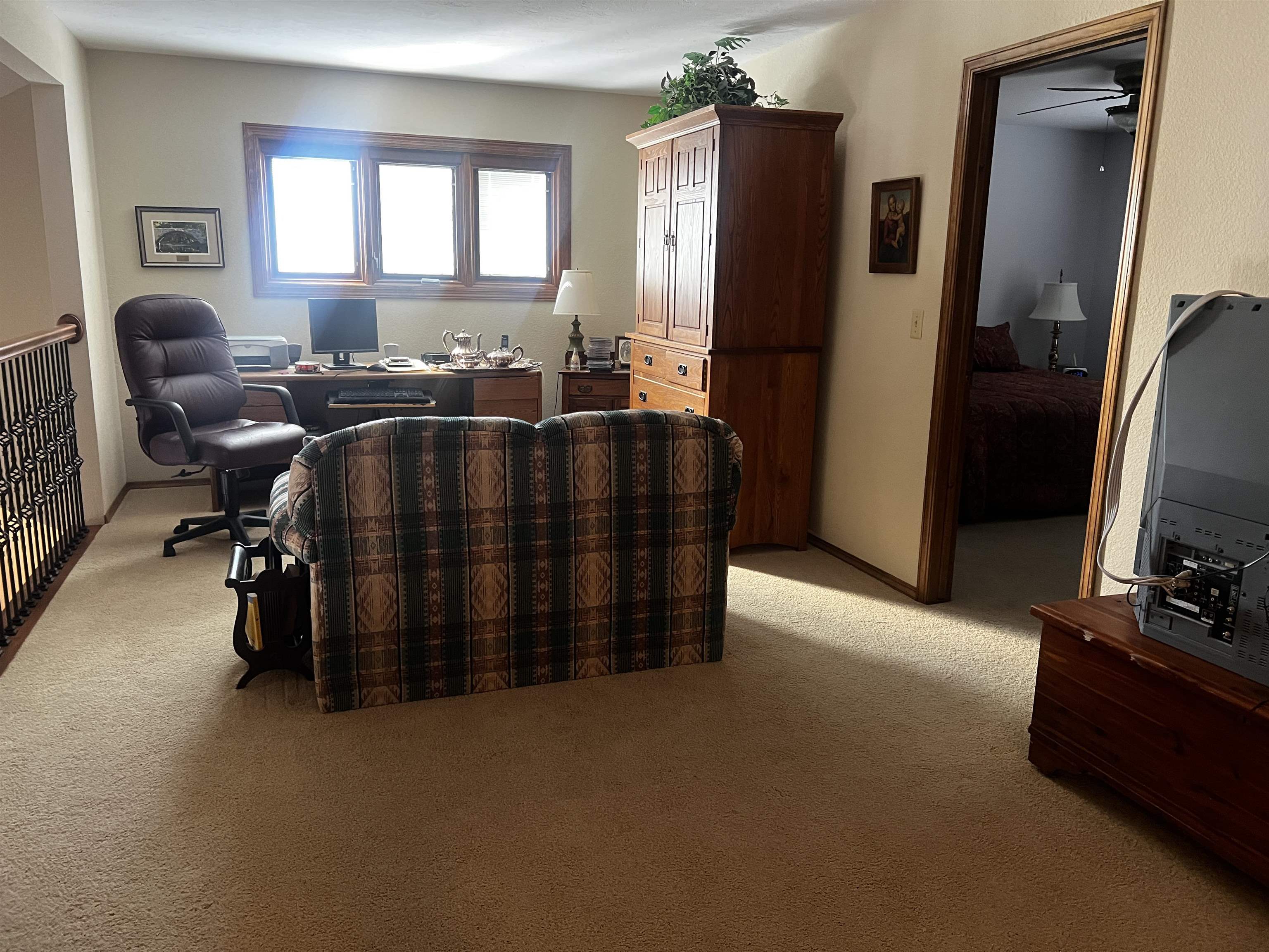 2305 N Squirrel Run