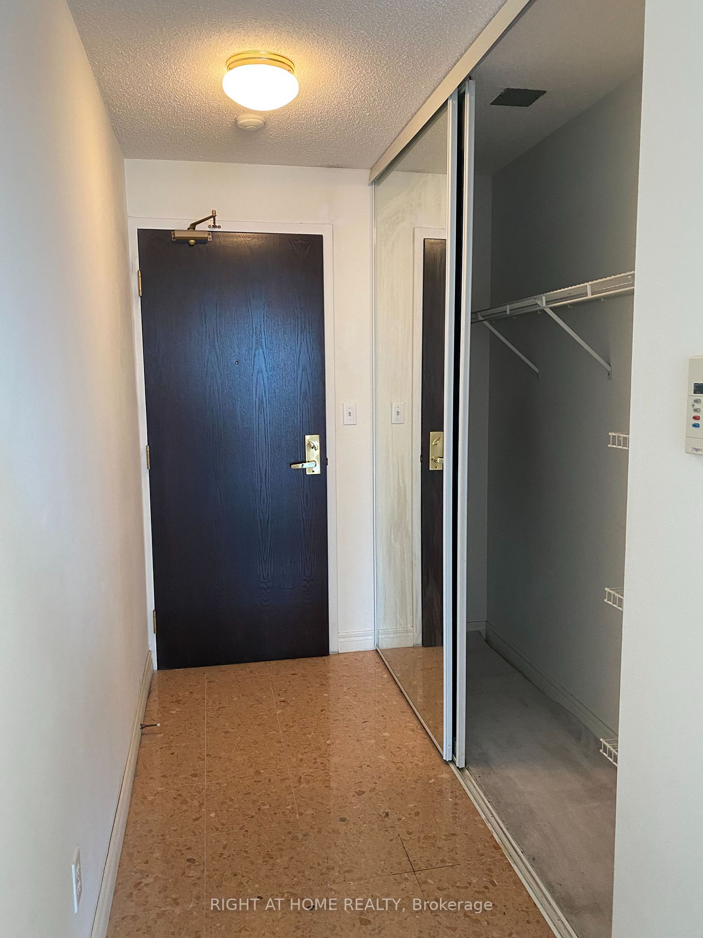 28 Empress Ave 1001