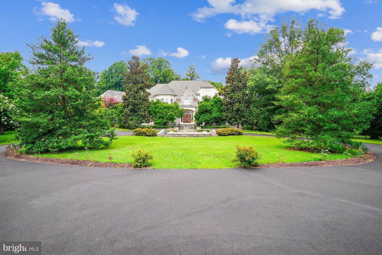 10420 Riverwood Drive, Potomac, MD image