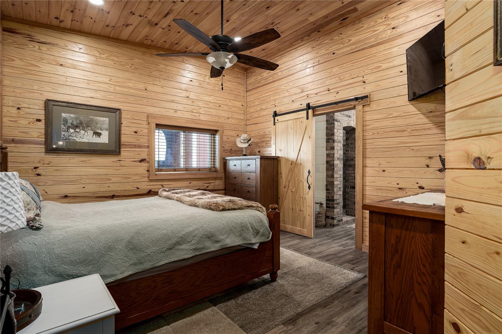 1126 & 1144 County Road 665