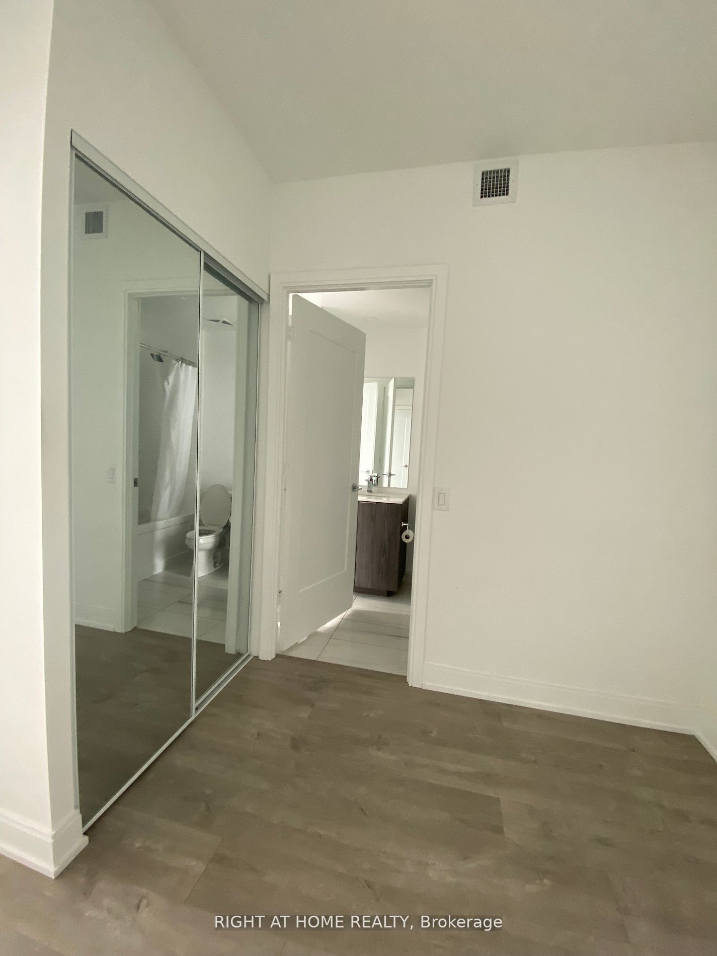 70 W Annie Craig Dr 413