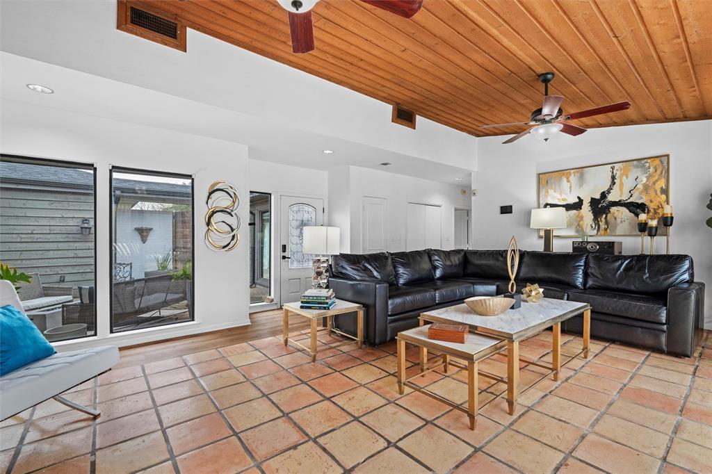 205 Sovereign Court