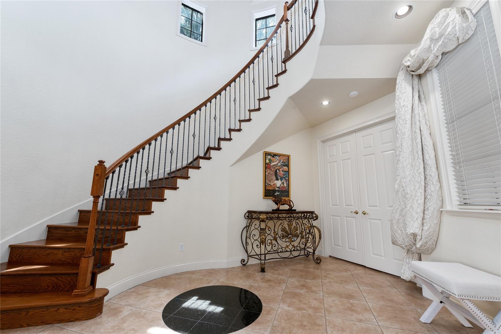 6221 Blakeford Drive