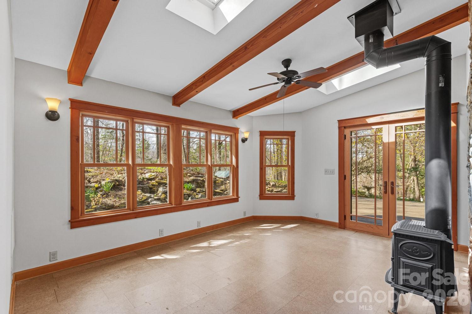 117 Woods View Trail