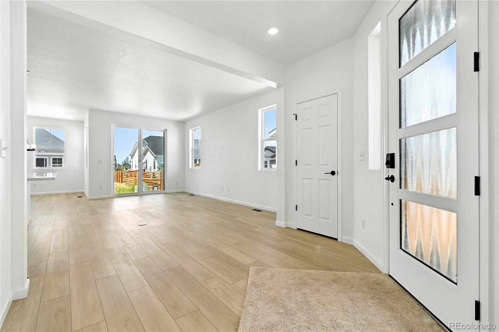 3443 N Denali Street