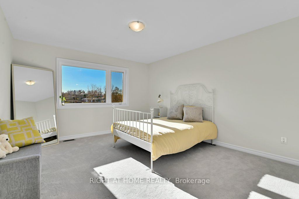 609 Enclave Lane
