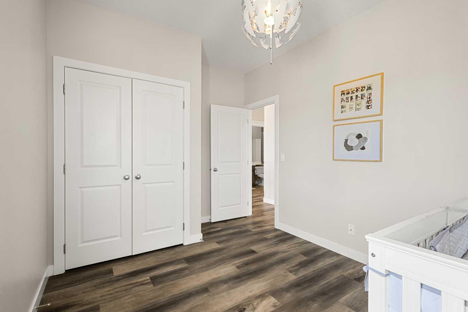 51 Evansglen Court NW