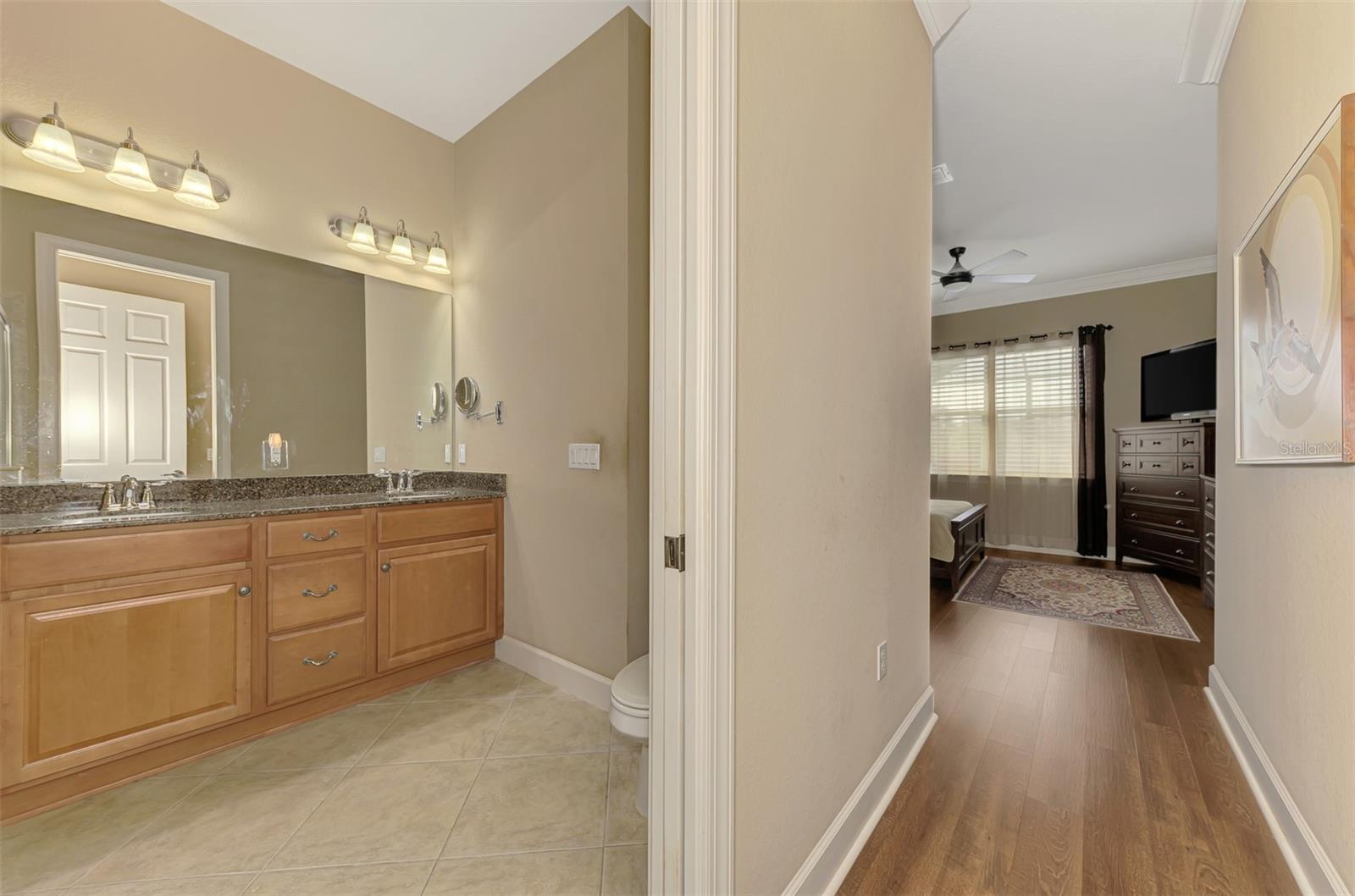 13096 Creekside Lane