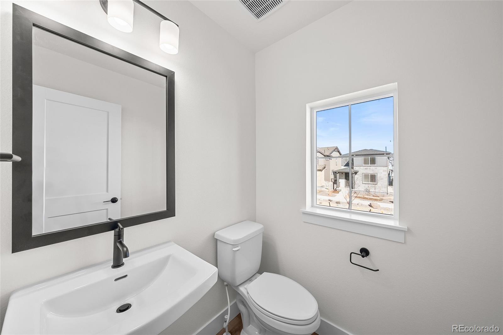 8735 Whiteclover Street