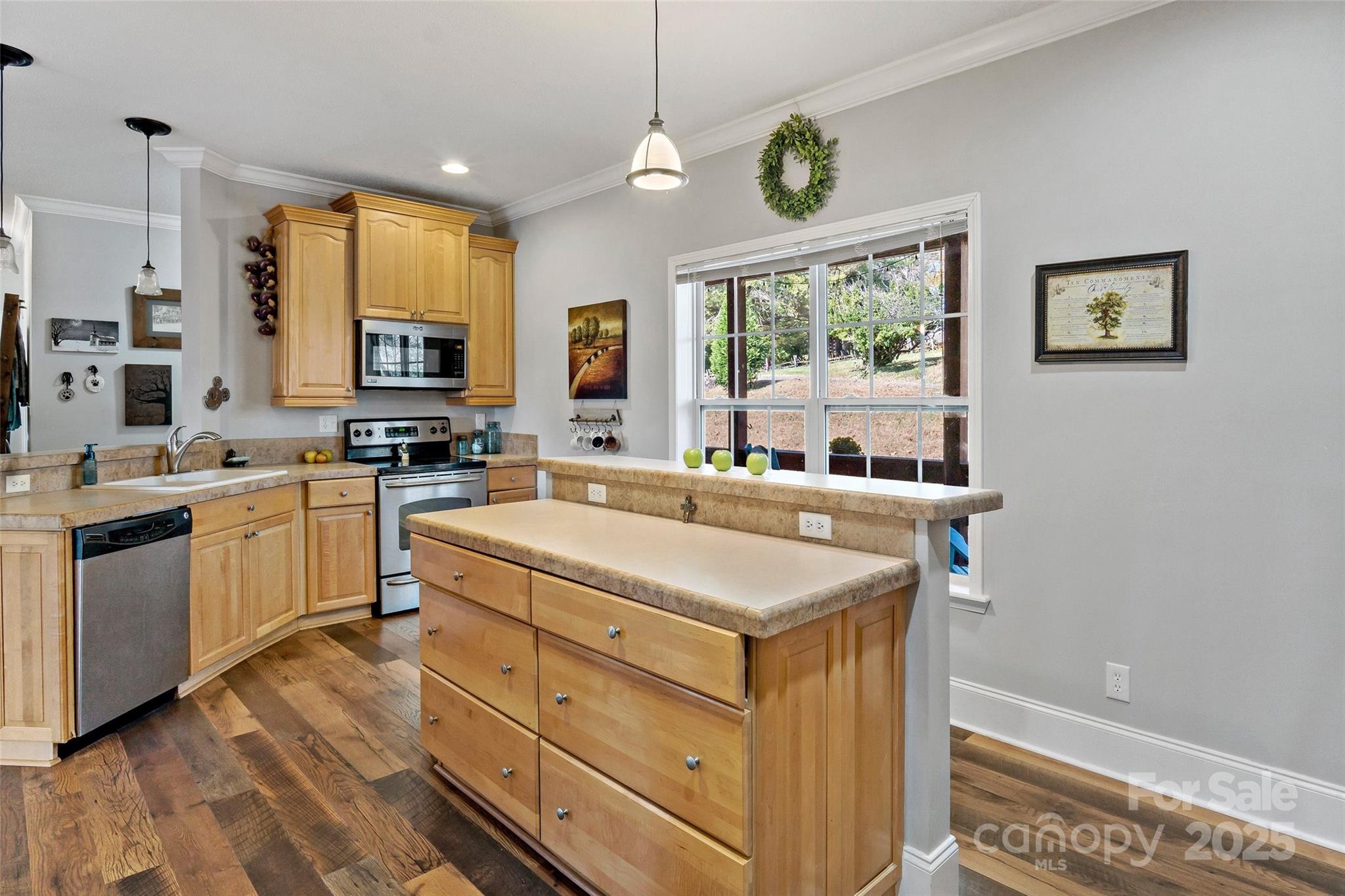 286 Overlook Drive