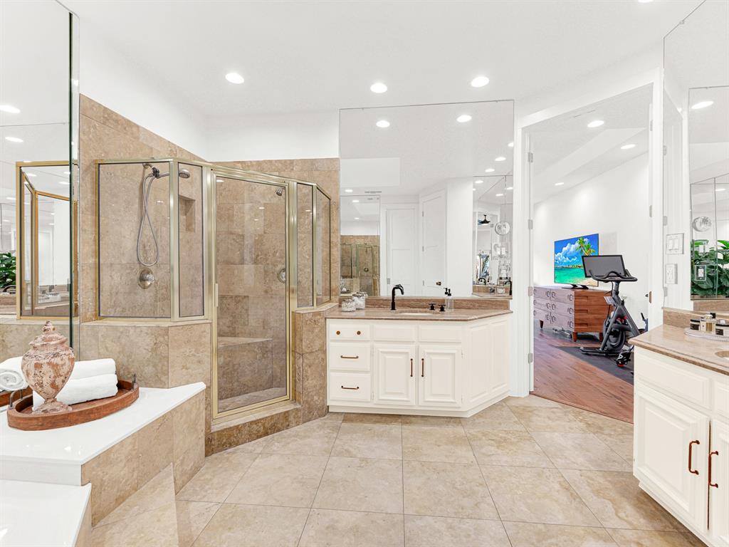 5317 Catamaran Drive