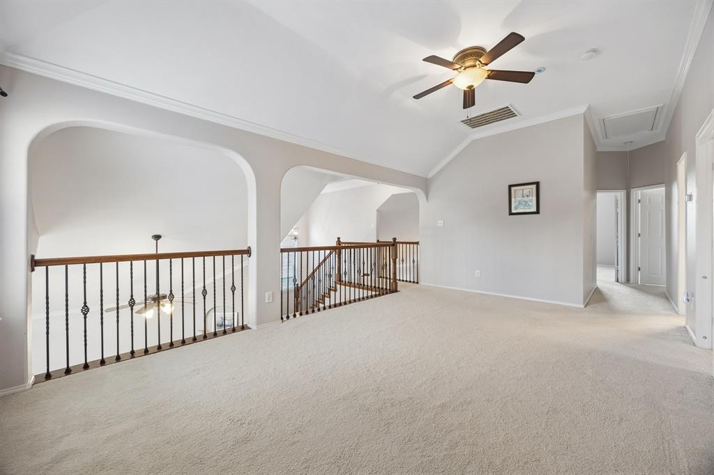 9004 Regal Oaks Drive