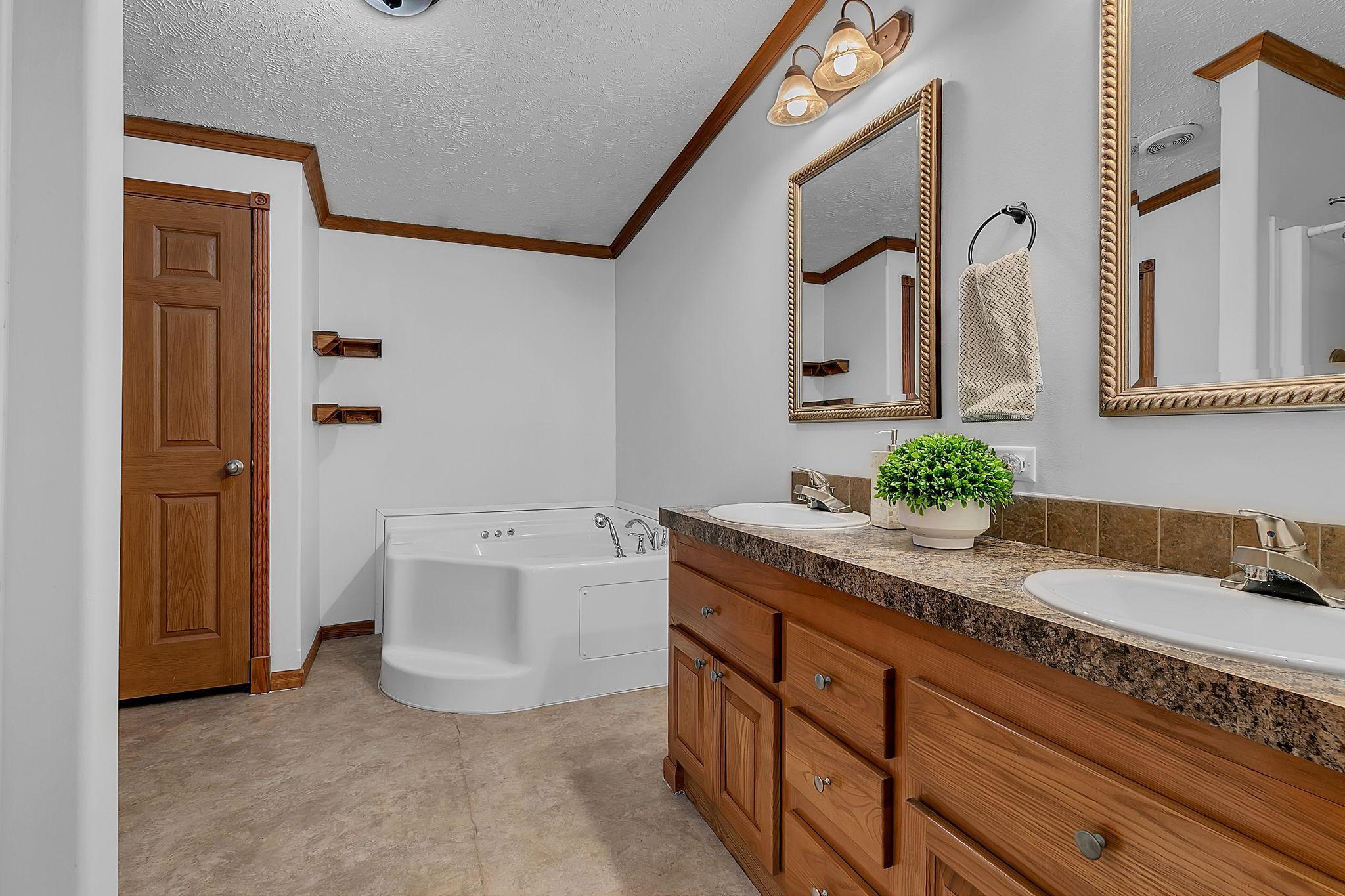 27331 Honey Hill Road