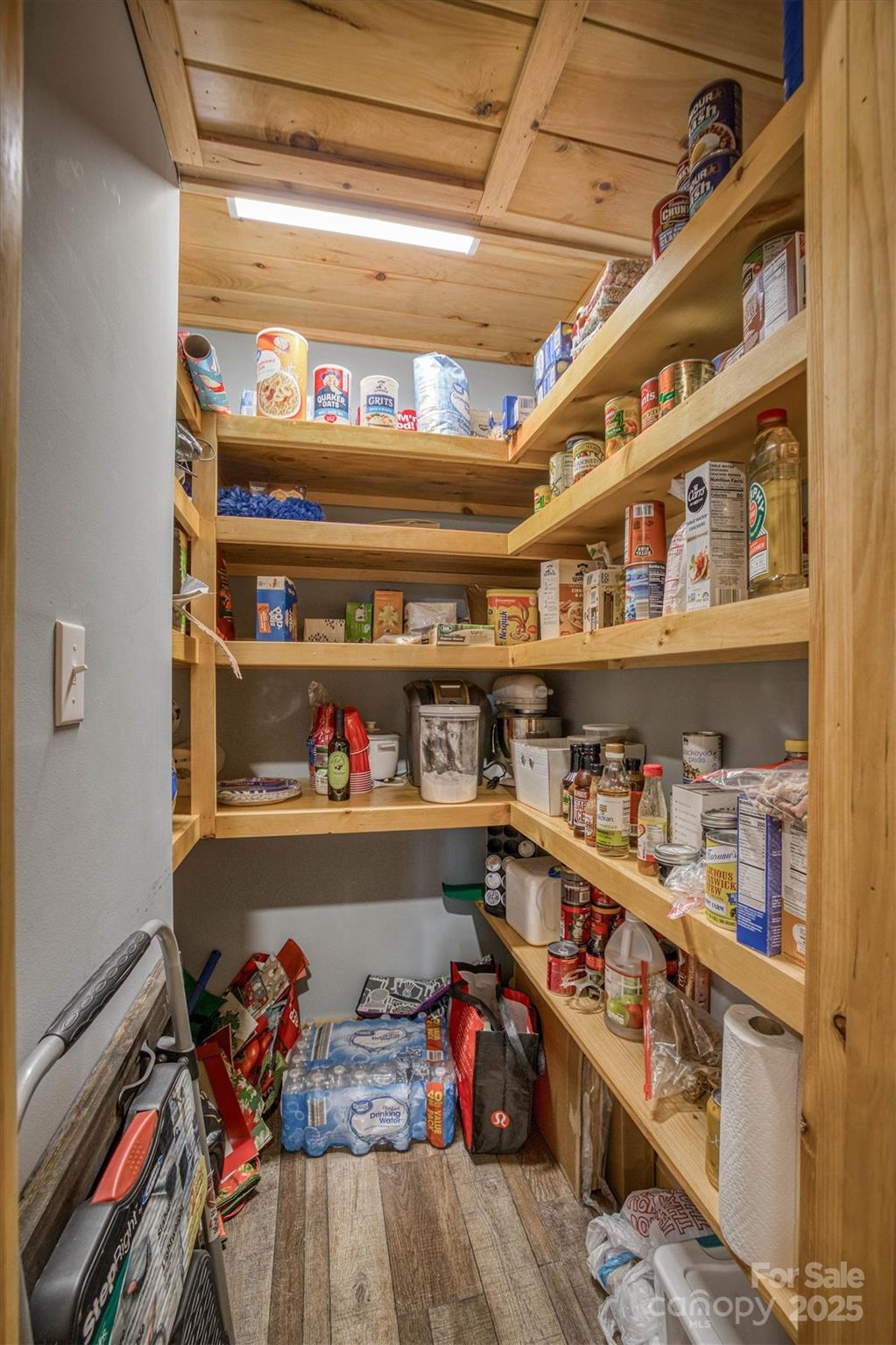 41 Lakeview Trail