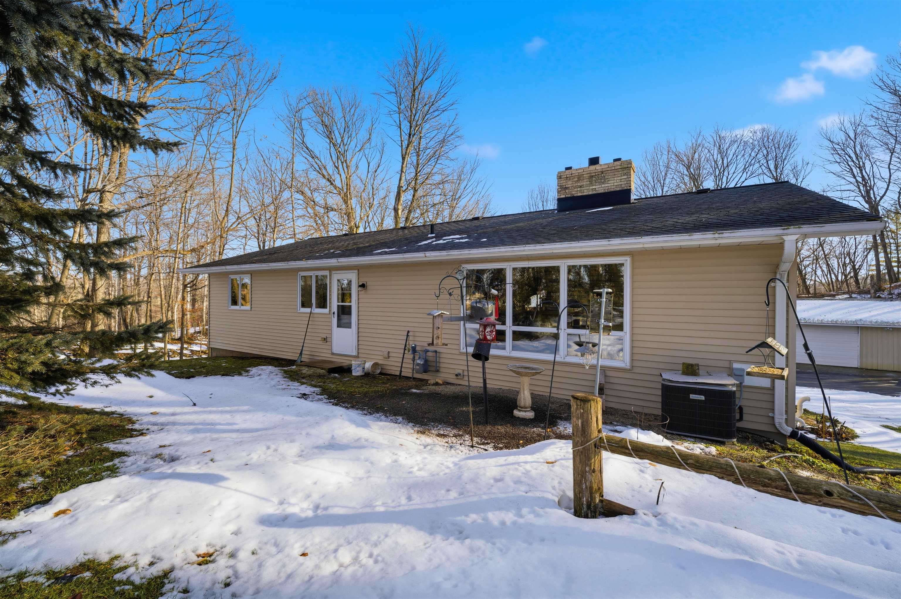 14028 Louis Corners Road