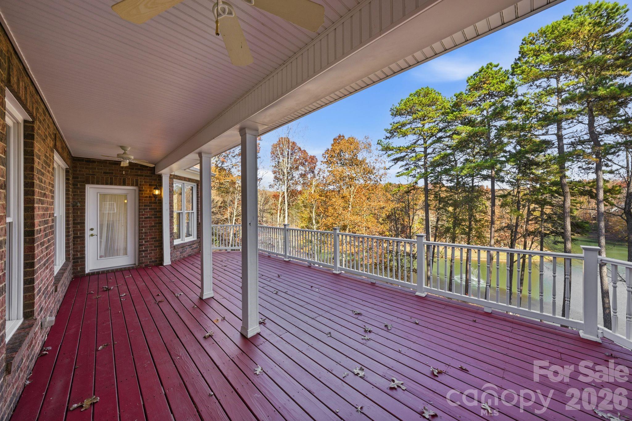 211 Harbor Ridge Drive