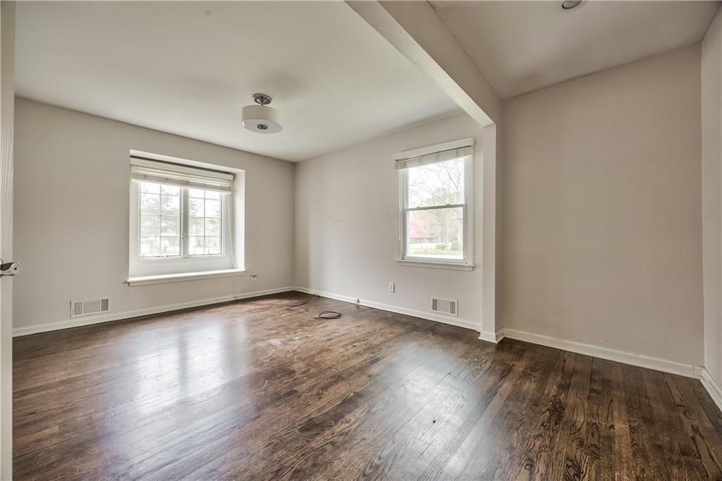 4304 W 83rd Street
