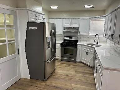 Sale Fell Through – Seller Needs a Contract! Move-In Ready NW OKC Gem! Back on the market — and ready for you! Beautiful 3-bed, 2-bath home in NW Oklahoma City (73127) Enjoy a spacious layout, open dining area, and large fenced backyard ideal for relaxing or entertaining. Located minutes from I-40, I-44, shopping, dining, and top-rated schools. Great for a first-time homebuyer, downsizer, or investor, this home is a secure, affordable buy in today’s market. Don’t wait — seller needs a contract now! Schedule your private showing today. Highlights: 3 Spacious Bedrooms, 2 Full Bathrooms, Large, Fully Fenced Backyard, Move-In Ready – Clean, Well-Maintained, Easy Access to I-40 & I-44 Will Rodgers World Airport, Close to Shopping, Dining, and Schools, Prime NW OKC Location (73127) 
Hashtags / SEO Tags:
#OKCHomes #NWOKCHomes #73127 #HomesForSaleOKC #OKCRealEstate #StarterHome #MoveInReady #AffordableHomesOKC #DreamHomeOKC #FirstTimeHomeBuyer #NWOKCRealEstate #BuyInOKC