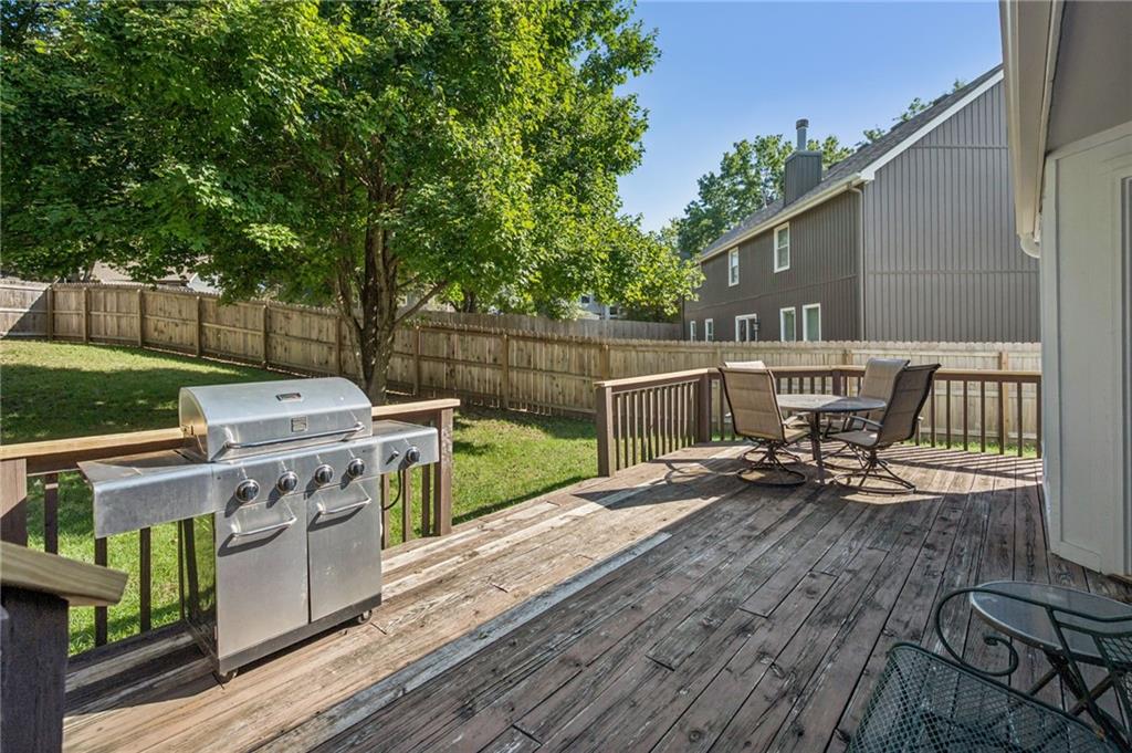 1507 Amesbury Avenue