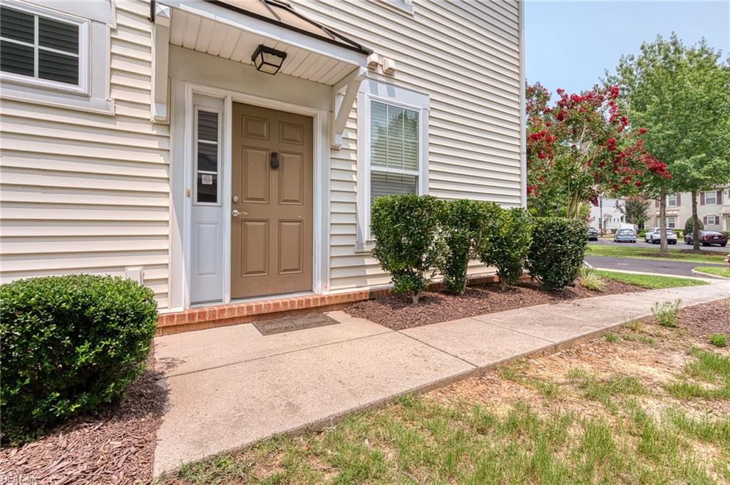 3215 Kenton Court