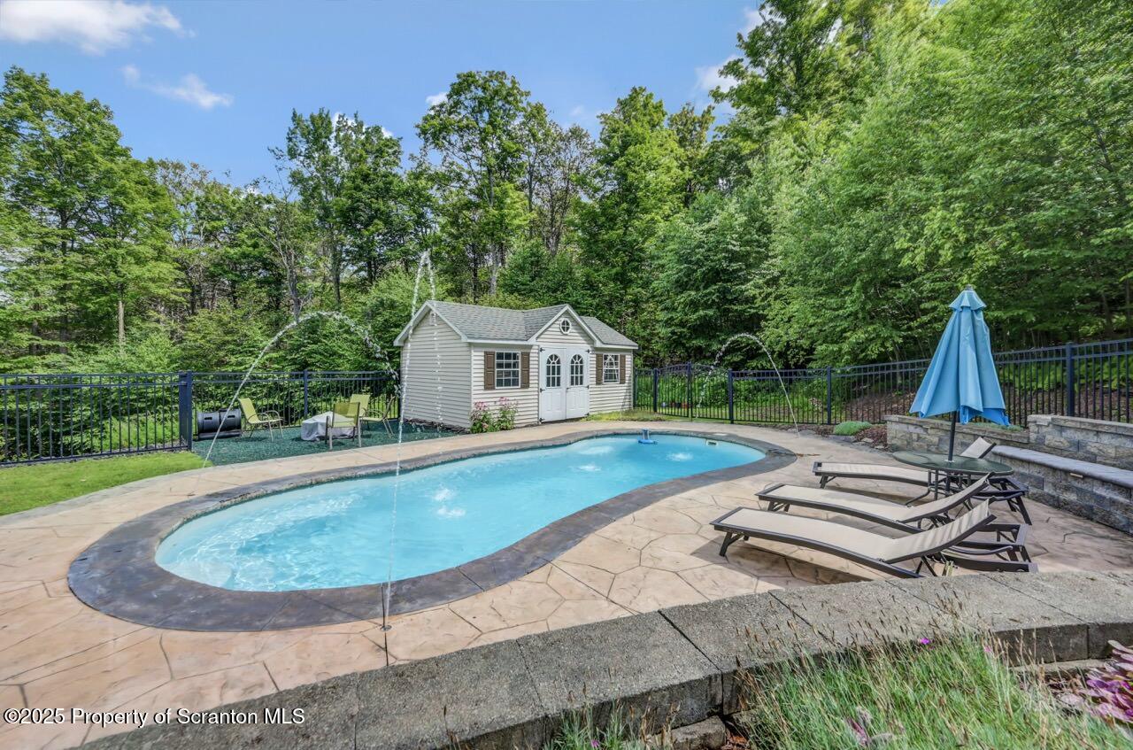 172 Constitution Drive