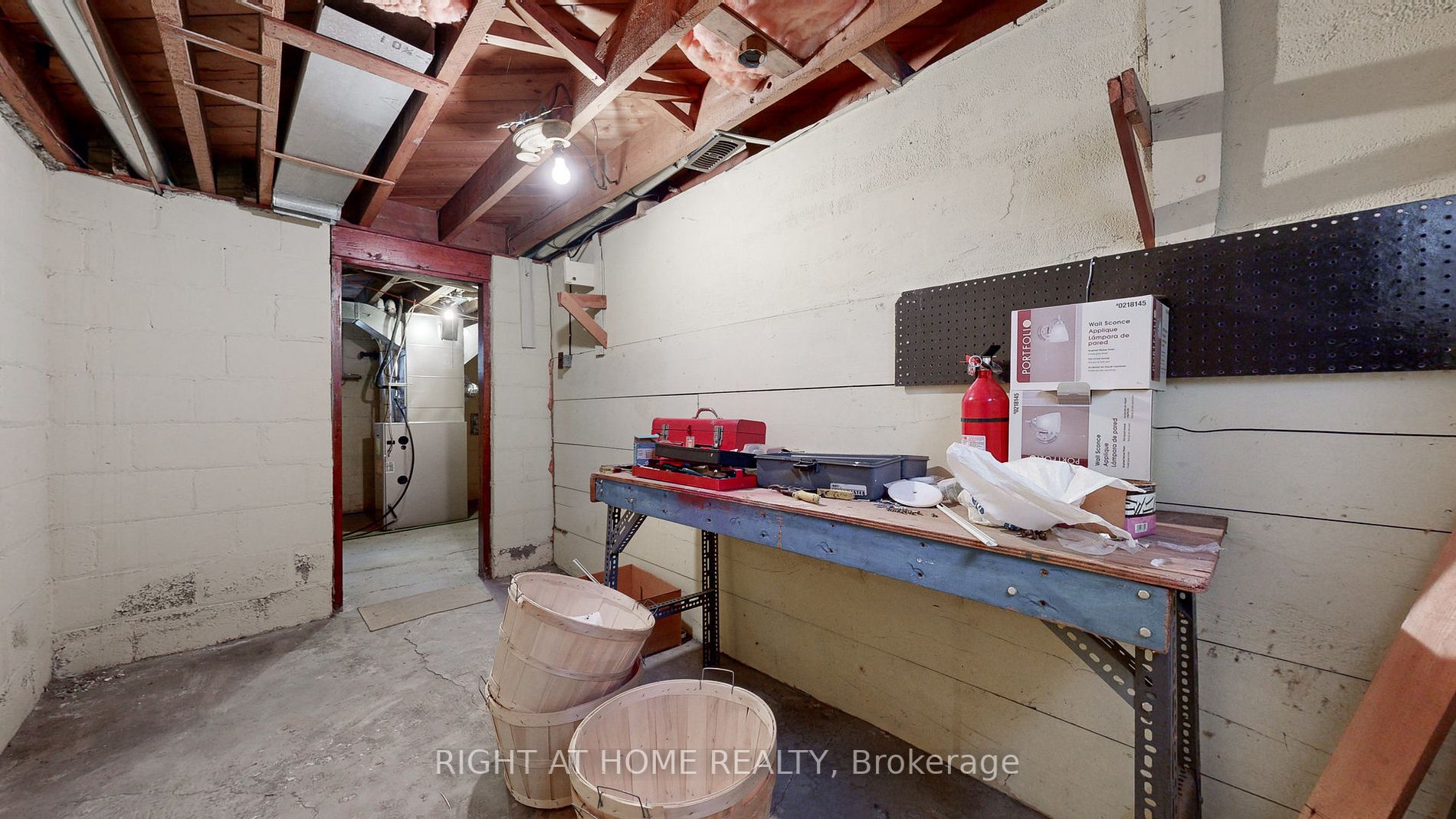 154 Church St