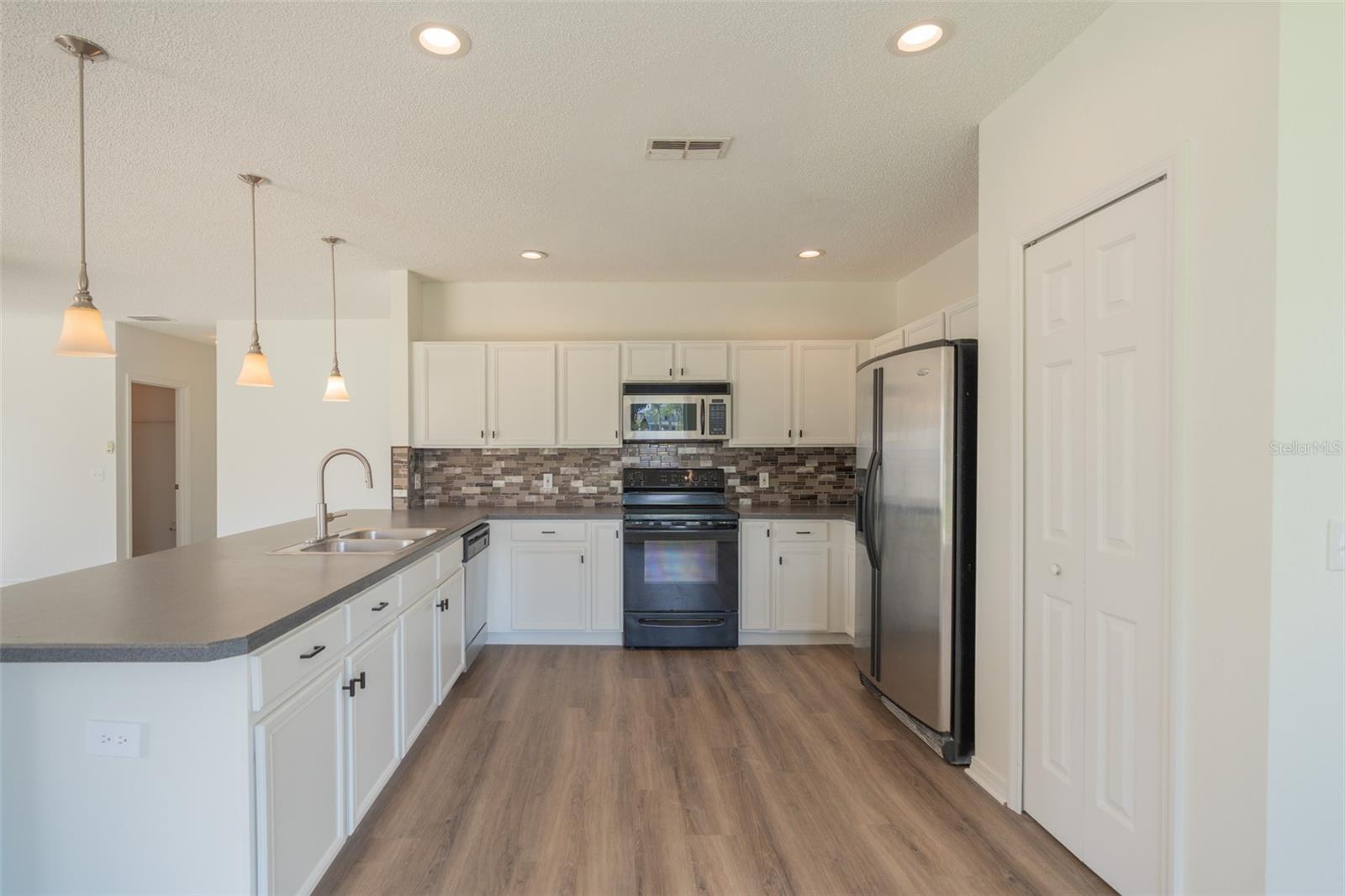 4401 Evergreen Forest Loop